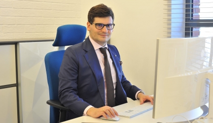Blockchain ujarzmiony | Wywiad z Kamilem Gancarzem