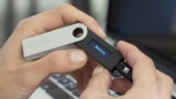 Ledger Nano S | Bezpieczny i kompaktowy – recenzja